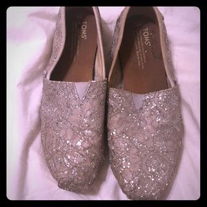 Glitter Lace Toms